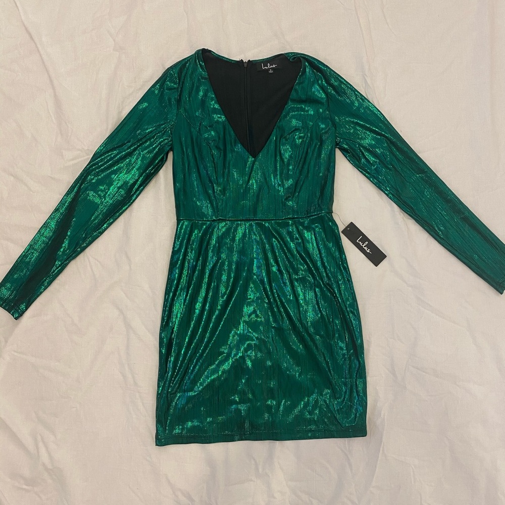 Lulu’s green long sleeve mini dress